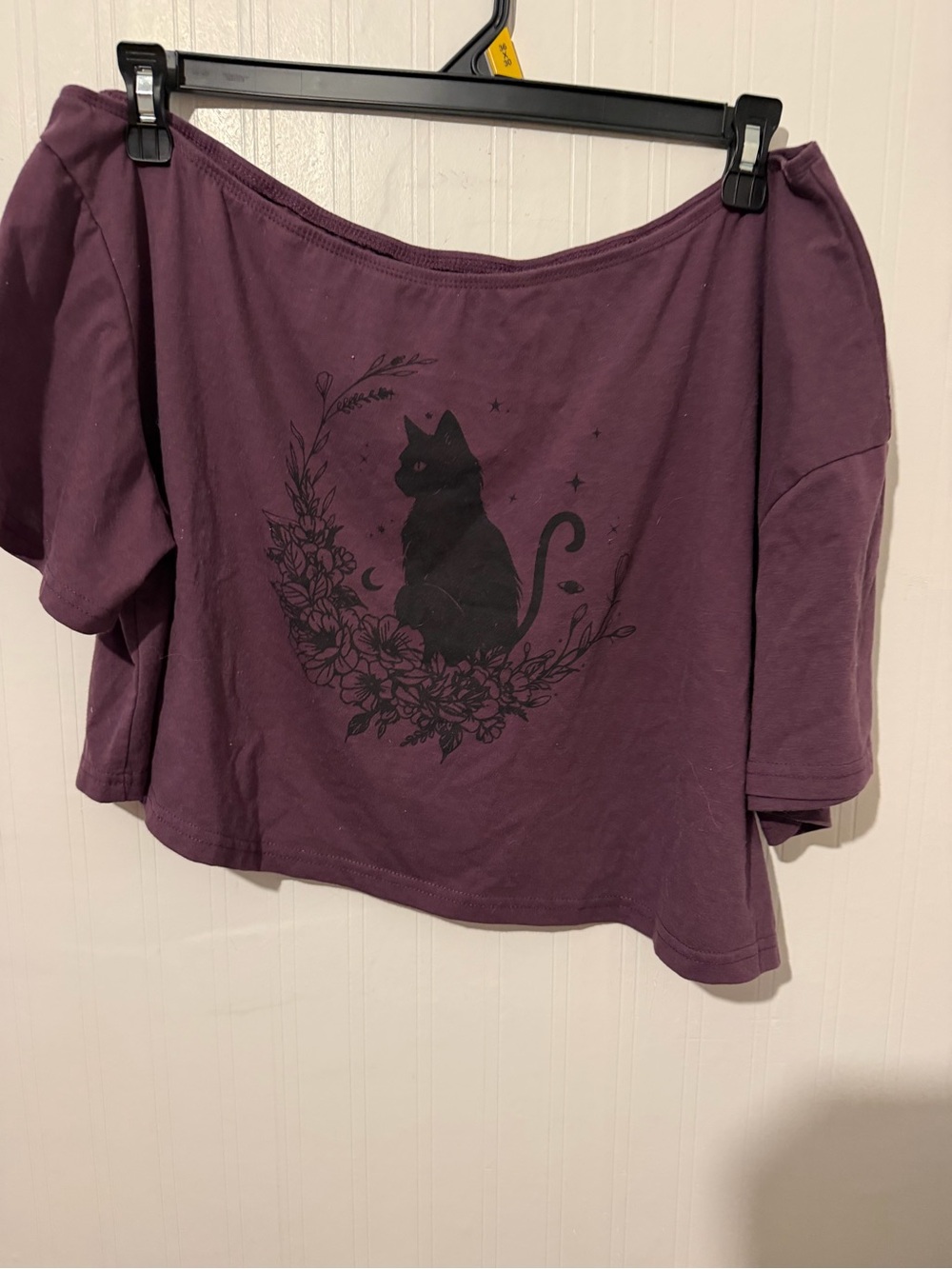 ROMWE Plum Off-Shoulder Crop Top with Black Cat Graphic 3XL